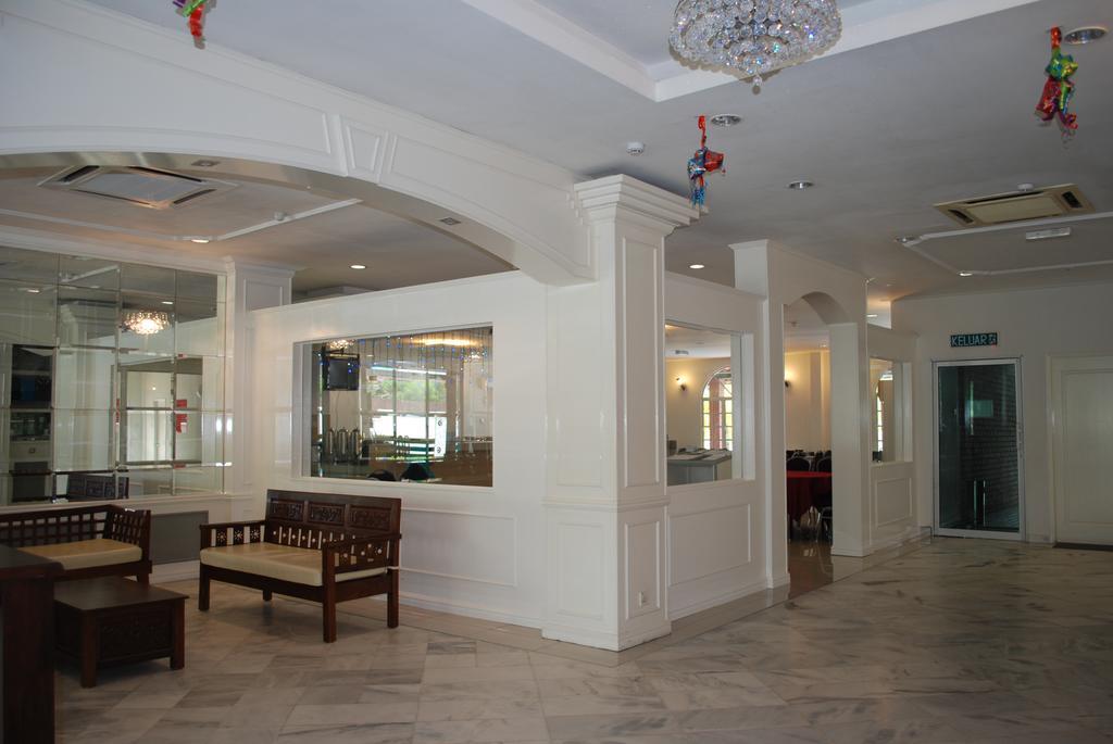 Akar Beach Resort Port Dickson Exterior foto